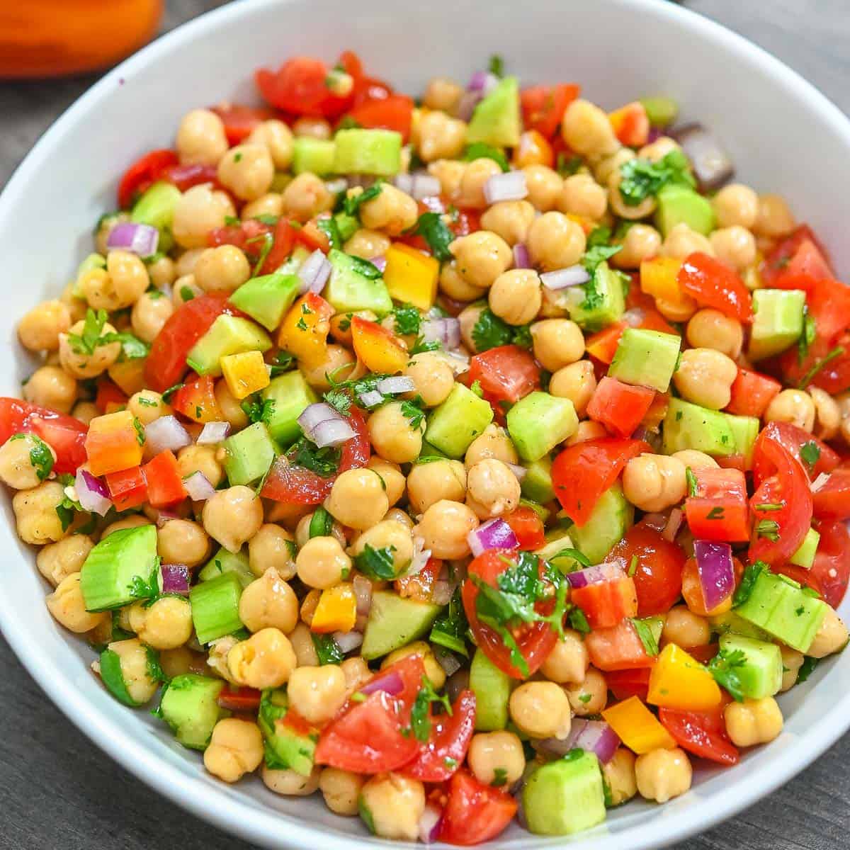 Mediterranean Chickpea Salad